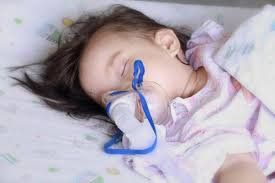 Trẻ nhiễm virus hợp bào hô hấp (RSV) có triệu chứng gì? Trẻ nhiễm virus hợp bào hô hấp (RSV) có triệu chứng gì?